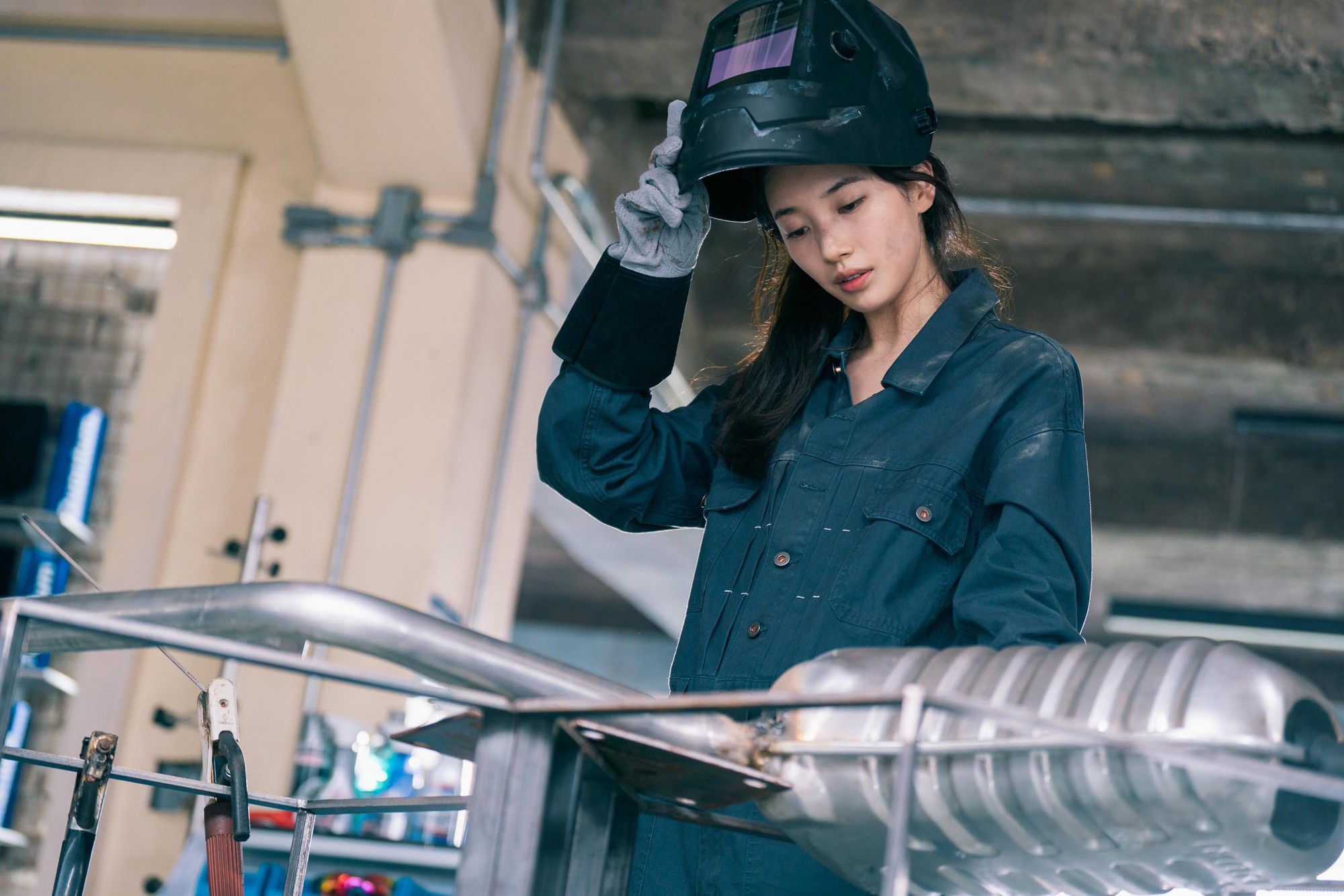 "Suzy sống dựa vào nhan sắc mãi không biết ngại à?"- Ảnh 6. "Suzy sống dựa vào nhan sắc mãi không biết ngại à?"- Ảnh 6.