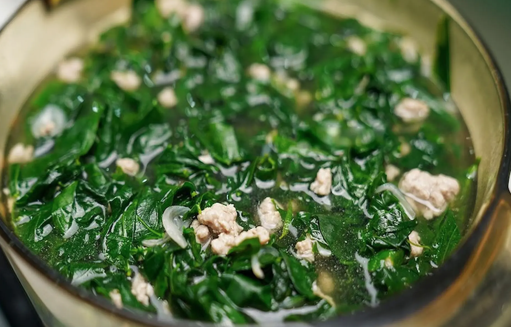 Loại rau mọc dại ở Việt Nam được v&iacute; "tốt như s&acirc;m", người d&acirc;n trồng thu tiền tỷ: Cực nhiều lợi &iacute;ch- Ảnh 1.