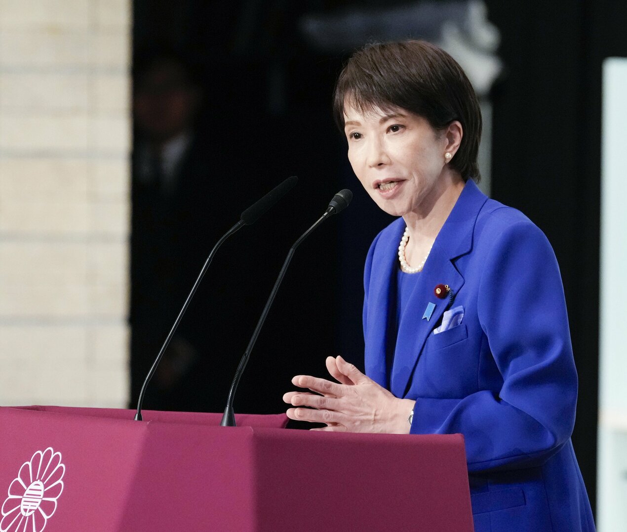 B&agrave; Sanae Takaichi thắng quyết định, mở đường th&agrave;nh nữ thủ tướng đầu ti&ecirc;n của Nhật Bản- Ảnh 1.