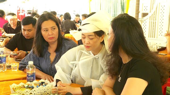 Người vợ kể cuộc gọi cuối của Chủ tịch xã ở Đắk Lắk trước lúc tử nạn- Ảnh 2.