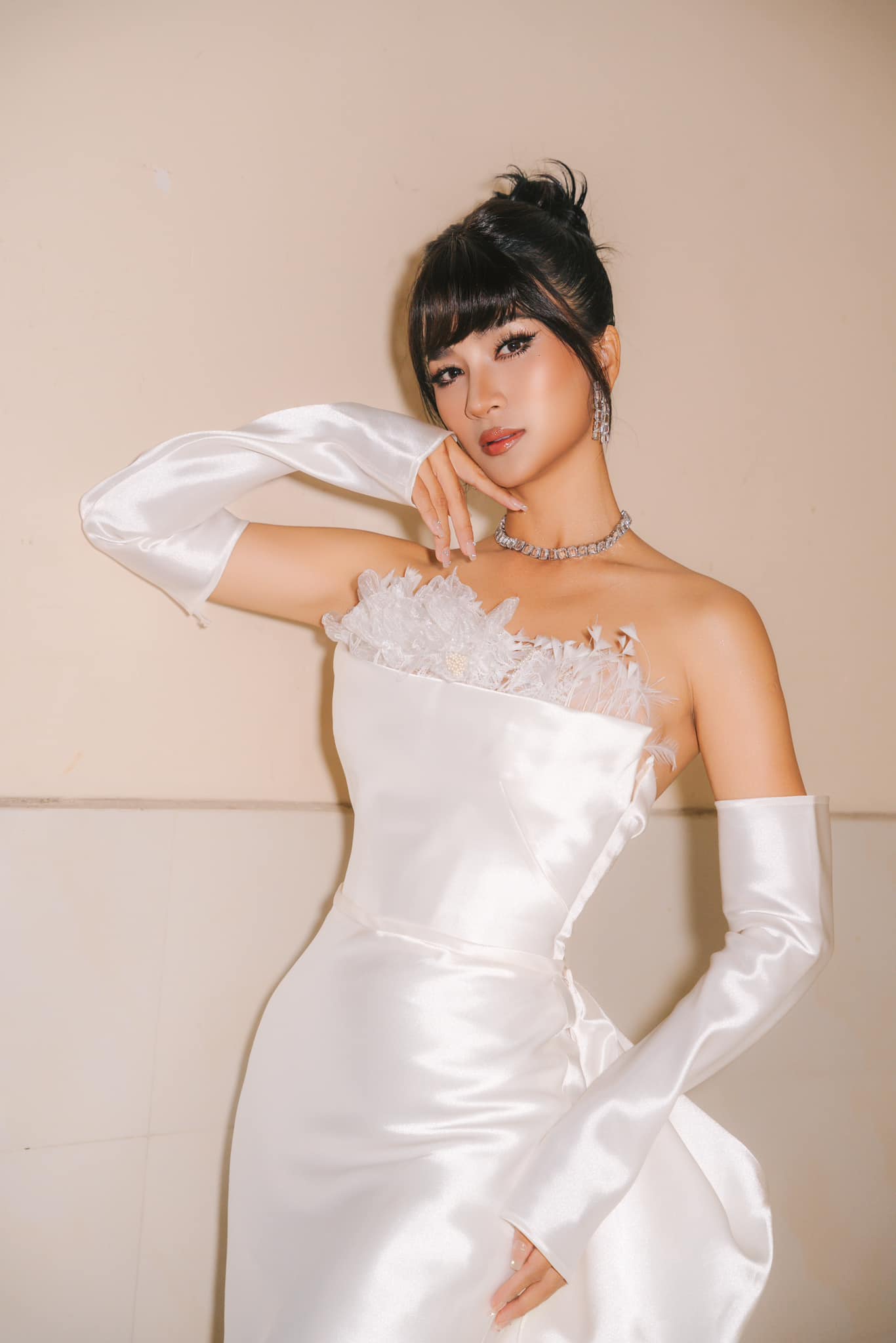 Nữ NSƯT chia tay đại gia ngân hàng, một mình nuôi con, U40 giàu sang, đẹp bậc nhất showbiz Việt- Ảnh 8.