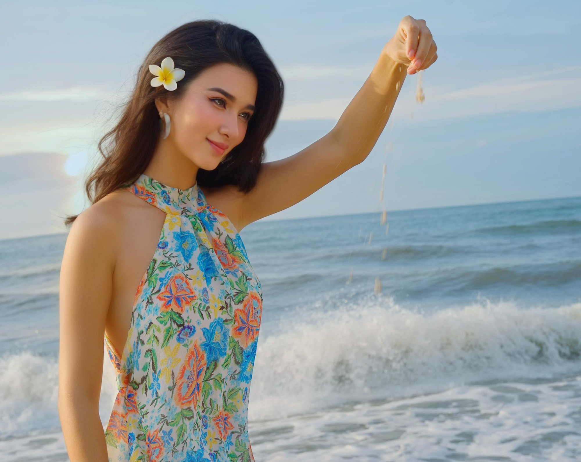 Nữ NSƯT chia tay đại gia ngân hàng, một mình nuôi con, U40 giàu sang, đẹp bậc nhất showbiz Việt- Ảnh 6.