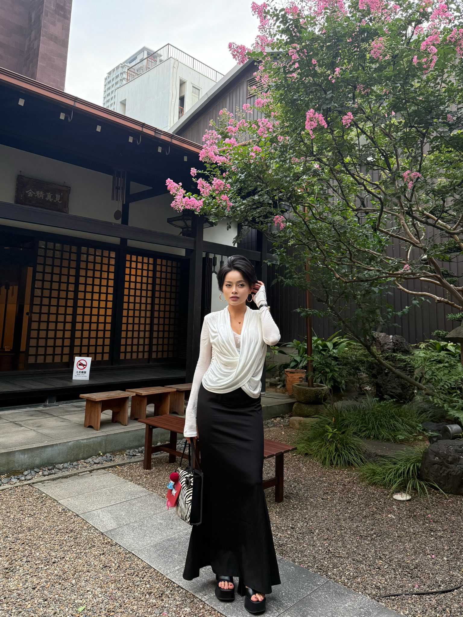 T&yacute; Nị miền T&acirc;y lấy chồng Nhật sống sang chảnh, "mỏ hỗn" kh&eacute;t tiếng được gọi &ldquo;tứ trụ Việt kiều&rdquo; l&agrave; ai?- Ảnh 8.