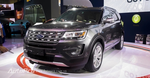 Sau 10 năm tại Việt Nam, Toyota Hilux vẫn ‘giậm chân’ trong phân khúc, hụt hơi trước Ranger; Ford Explorer rời cuộc chơi sau gần thập kỷ- Ảnh 5.