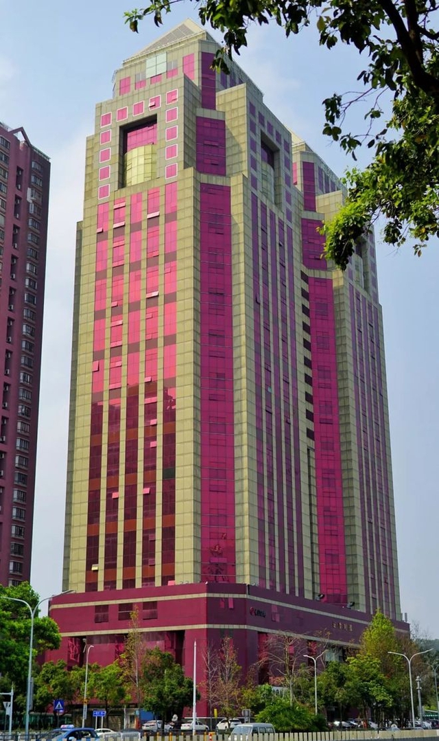 Điều "không giải thích được" trên tầng 21 của một toà nhà ngân hàng, bảo vệ tối nào cũng phải làm một việc- Ảnh 2. Điều "không giải thích được" trên tầng 21 của một toà nhà ngân hàng, bảo vệ tối nào cũng phải làm một việc- Ảnh 2.