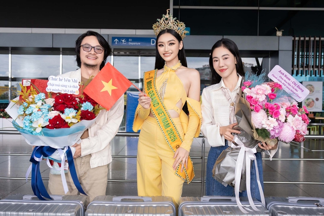 Tình hình căng thẳng của Hoa hậu Yến Nhi và bà Phạm Kim Dung sau phát ngôn gây sốc cả showbiz - Ảnh 6. Tình hình căng thẳng của Hoa hậu Yến Nhi và bà Phạm Kim Dung sau phát ngôn gây sốc cả showbiz - Ảnh 6.