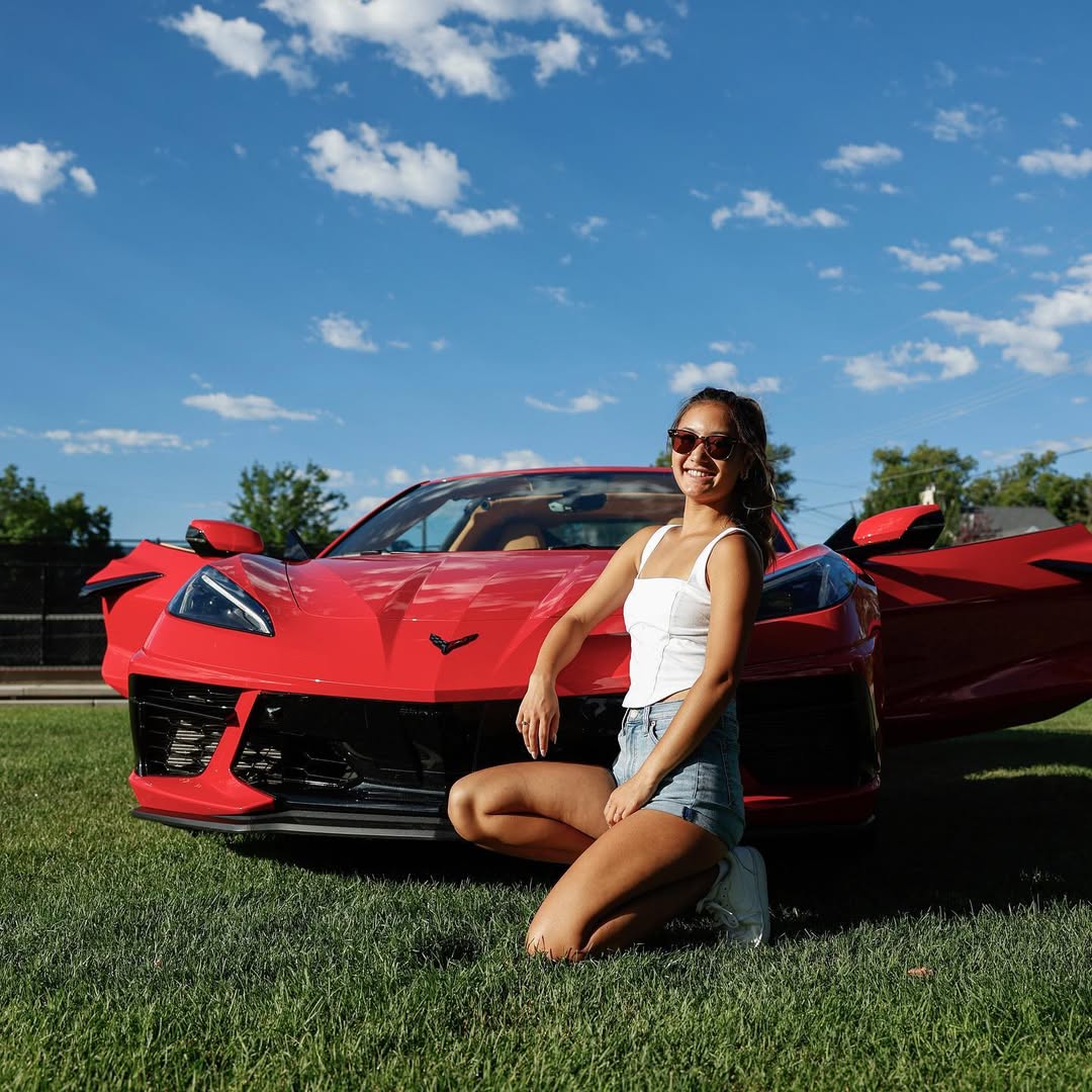 Alix Trương l&agrave; ai m&agrave; hot đ&ugrave;ng đ&ugrave;ng, xả loạt ảnh ở Việt Nam to&agrave;n thấy đ&aacute;nh pickleball v&agrave; ăn b&aacute;nh m&igrave;?- Ảnh 15.