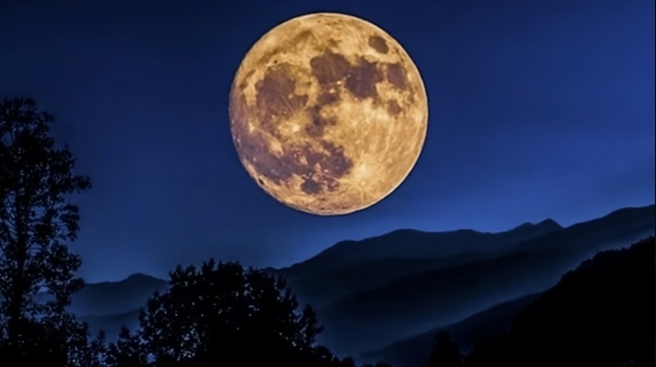 Hiếm c&oacute;: 3 si&ecirc;u trăng m&ugrave;a thu xuất hiện li&ecirc;n tiếp, mở m&agrave;n đ&uacute;ng dịp Tết Trung thu- Ảnh 1.