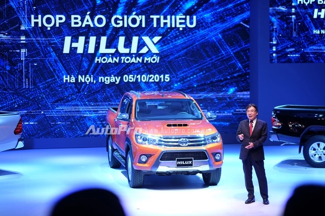 Sau 10 năm tại Việt Nam, Toyota Hilux vẫn ‘giậm chân’ trong phân khúc, hụt hơi trước Ranger; Ford Explorer rời cuộc chơi sau gần thập kỷ- Ảnh 2.