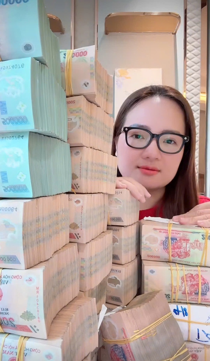 - Ảnh 1. - Ảnh 1.