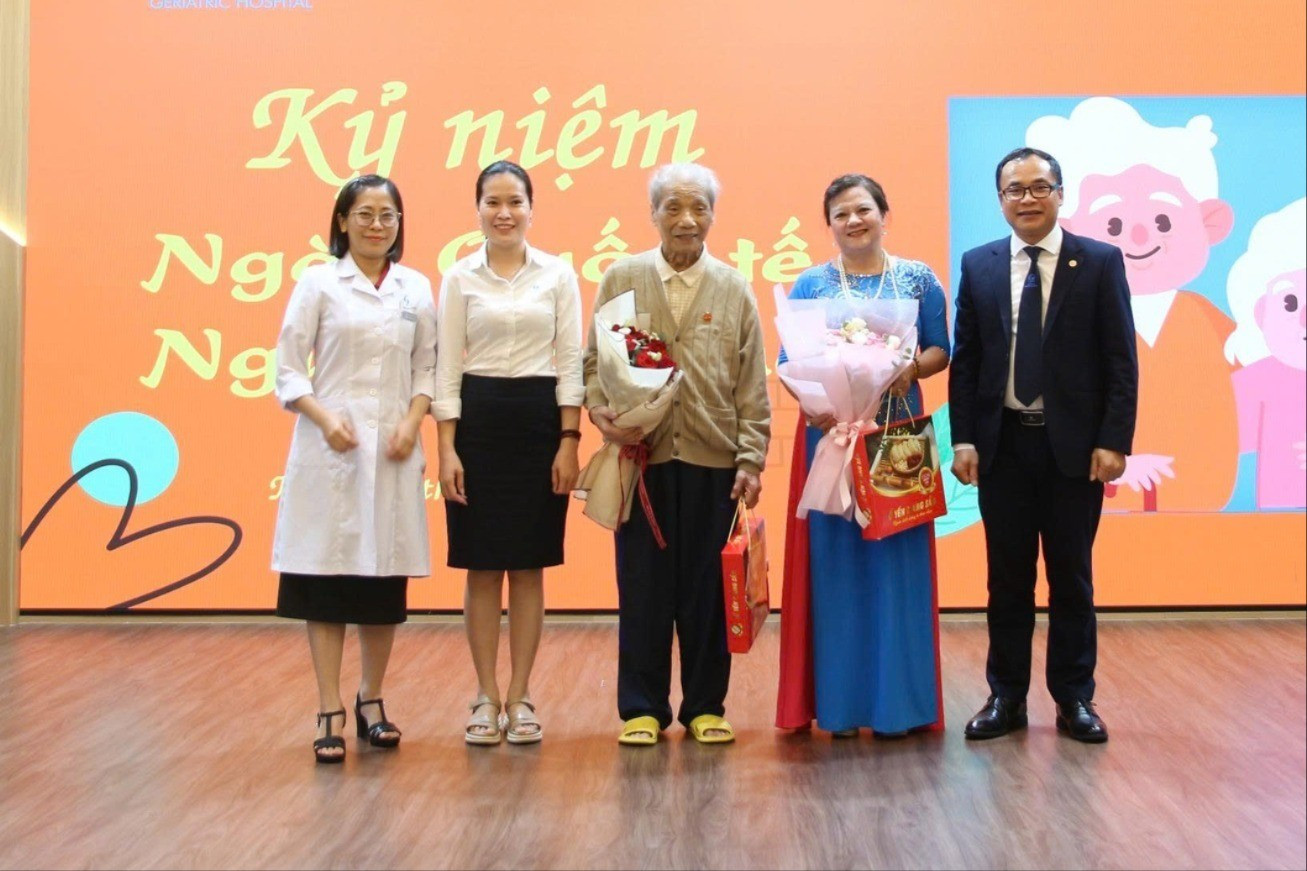 Tình trạng NSND Trần Hiếu- Ảnh 2.