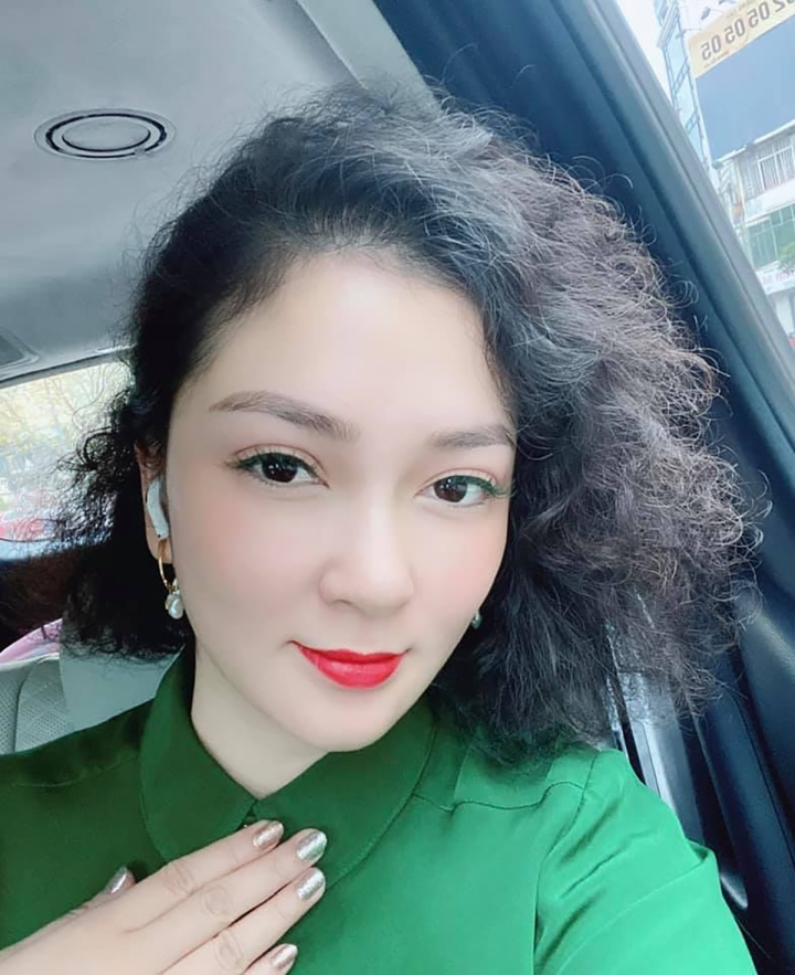 Hoa hậu Việt mắc bệnh lạ: Thường lên cơn co giật, bị bệnh viện trả về, 10 ngón tay đều có sẹo- Ảnh 8.