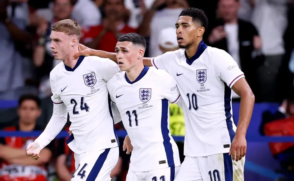 Sự vắng mặt của Bellingham: HLV Tuchel : “Cầu thủ giỏi nhất chưa chắc tạo nên đội bóng mạnh nhất”- Ảnh 2.