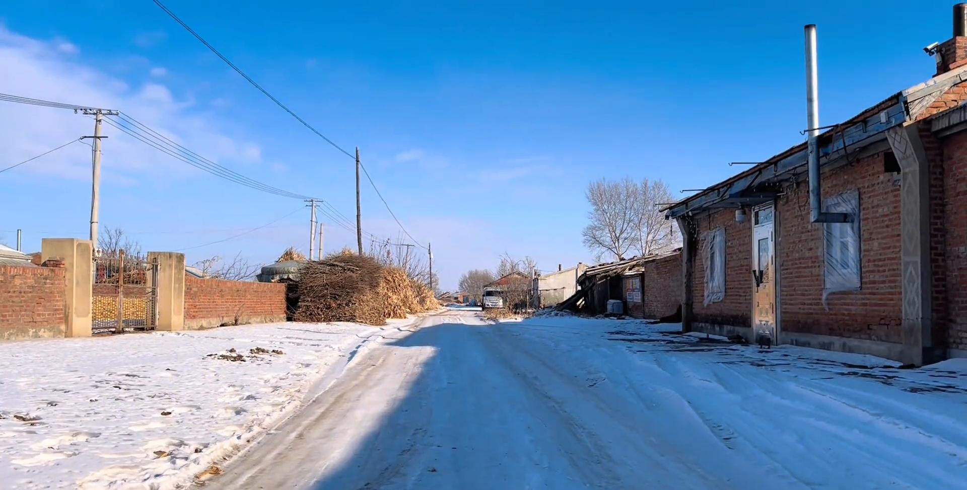 Bán nhà phố 13 tỷ, người phụ nữ về quê rồi quay lại thành phố thuê trọ 14 triệu/tháng- Ảnh 1. Bán nhà phố 13 tỷ, người phụ nữ về quê rồi quay lại thành phố thuê trọ 14 triệu/tháng- Ảnh 1.