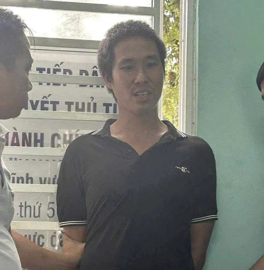 Phẫn nộ hành vi của Lê Sỹ Tùng: Giết 3 người vì nghiện game nhưng hiện trường lại tố cáo điều khác?- Ảnh 1.