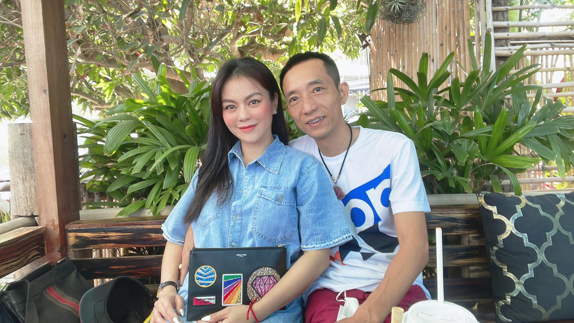 Nữ ca sĩ Việt lấy chồng hơn 8 tuổi: Nữ ca sĩ Việt lấy chồng hơn 8 tuổi: