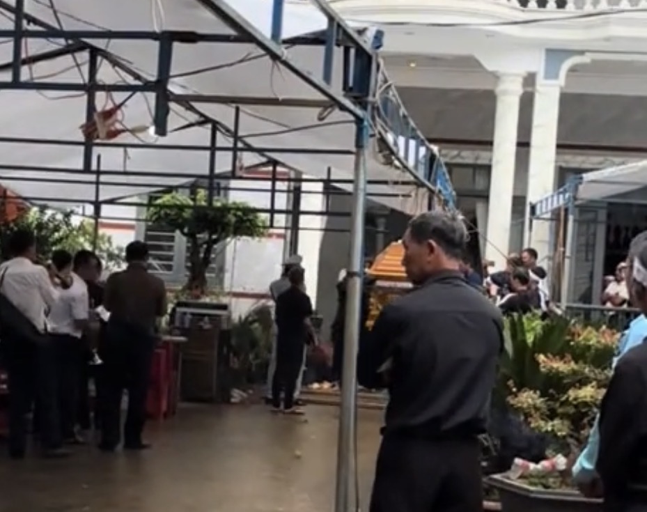 Vụ 3 người bị bắn tử vong ở Đồng Nai: Tiếc thương 2 vợ chồng thường xuy&ecirc;n gi&uacute;p đỡ người kh&aacute;c- Ảnh 1.