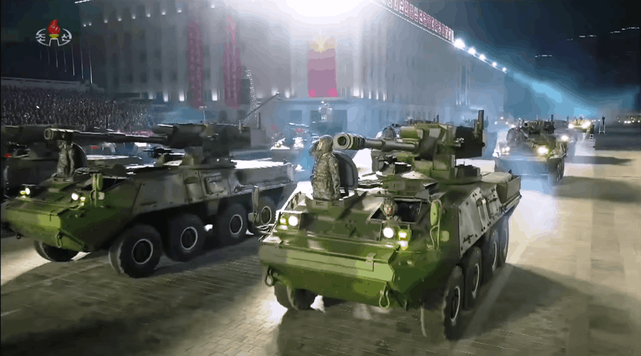 Triều Tiên gây ngạc nhiên với xe tăng bánh lốp thế hệ mới- Ảnh 2.