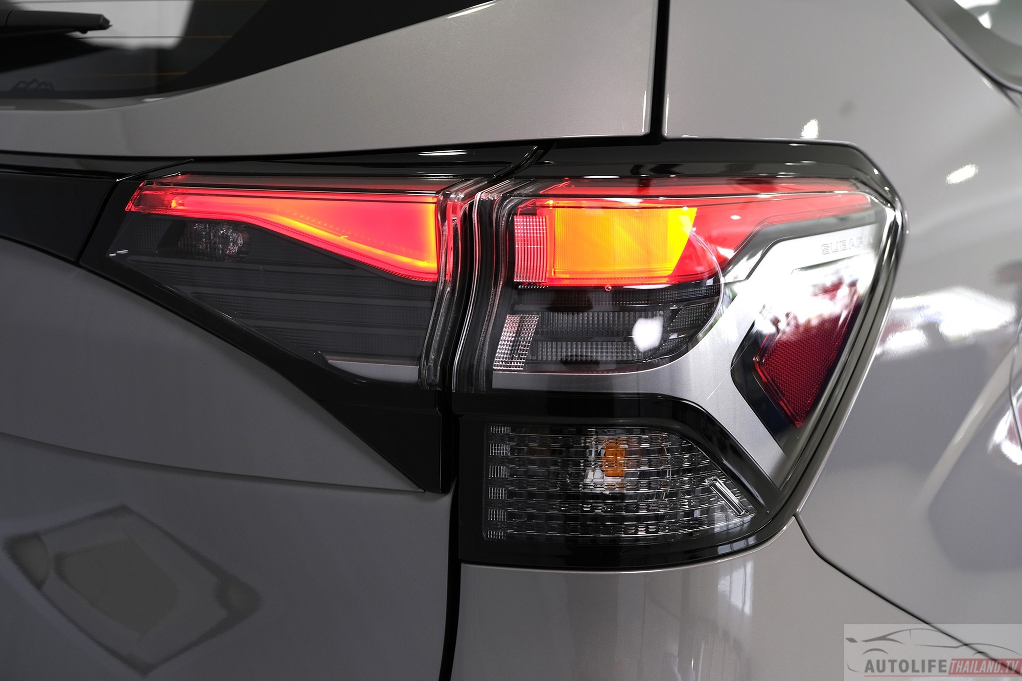 Subaru Forester 2026 tiếp tục về ĐNÁ, quy đổi 2,1 tỷ đồng: Thiết kế lột xác, mạnh hơn nhưng cần một điều để thuyết phục khách Việt khi bán tháng sau- Ảnh 11.