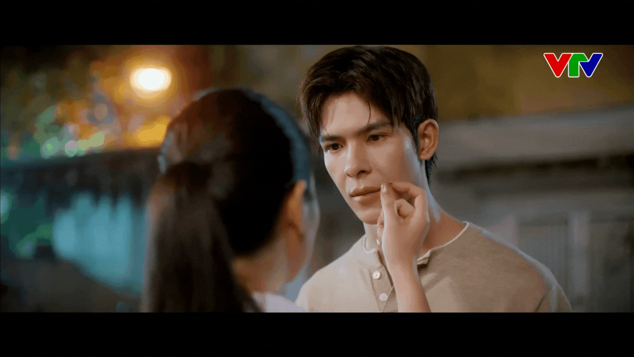 Gió ngang khoảng trời xanh: Tổng tài sắp lộ bộ mặt thật sau khi qua đêm ở nhà Ngân, lời cảnh tỉnh cho sự dễ dãi?- Ảnh 2.