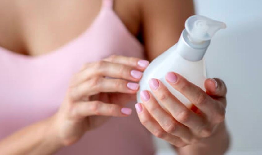 Bộ Y Tế Chỉ Đạo: Thu Hồi Ngay 3 Loại Dầu Gội Đầu, Dung Dịch Vệ Sinh Là Hàng Giả- Ảnh 2. Bộ Y Tế Chỉ Đạo: Thu Hồi Ngay 3 Loại Dầu Gội Đầu, Dung Dịch Vệ Sinh Là Hàng Giả- Ảnh 2.