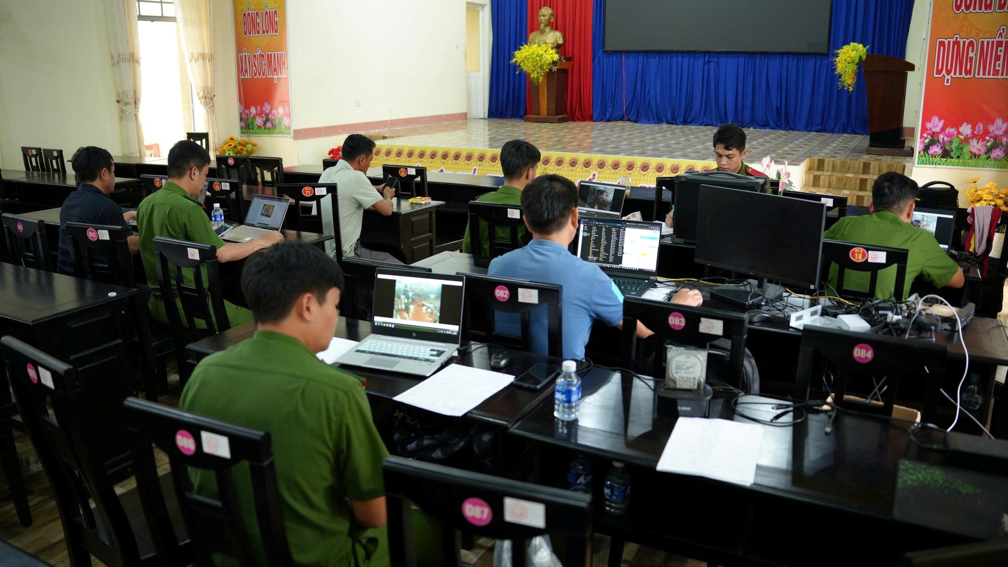 Vụ thảm án ở Đồng Nai: Giải mã chiếc túi vải Lê Sỹ Tùng mang theo khi gây án- Ảnh 3.