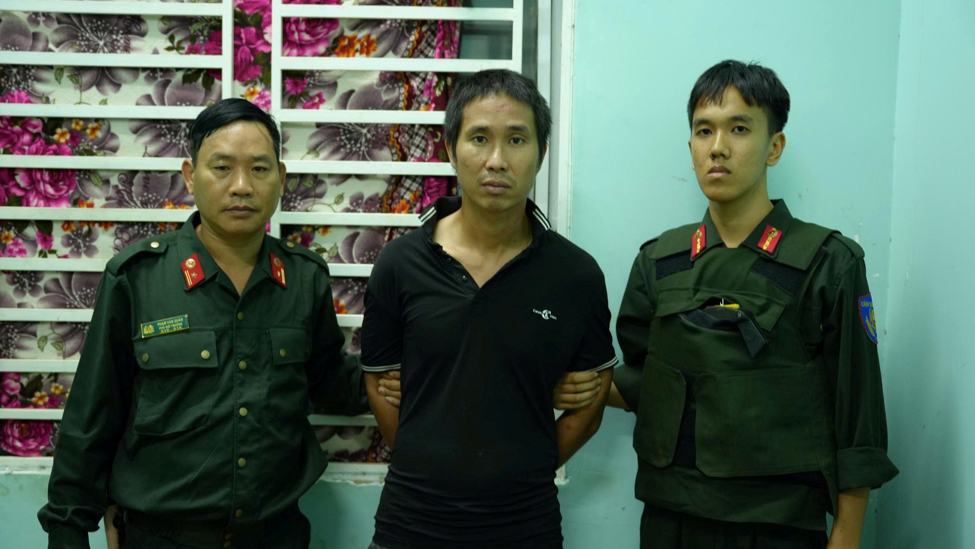 Vụ thảm án ở Đồng Nai: Giải mã chiếc túi vải Lê Sỹ Tùng mang theo khi gây án- Ảnh 1.