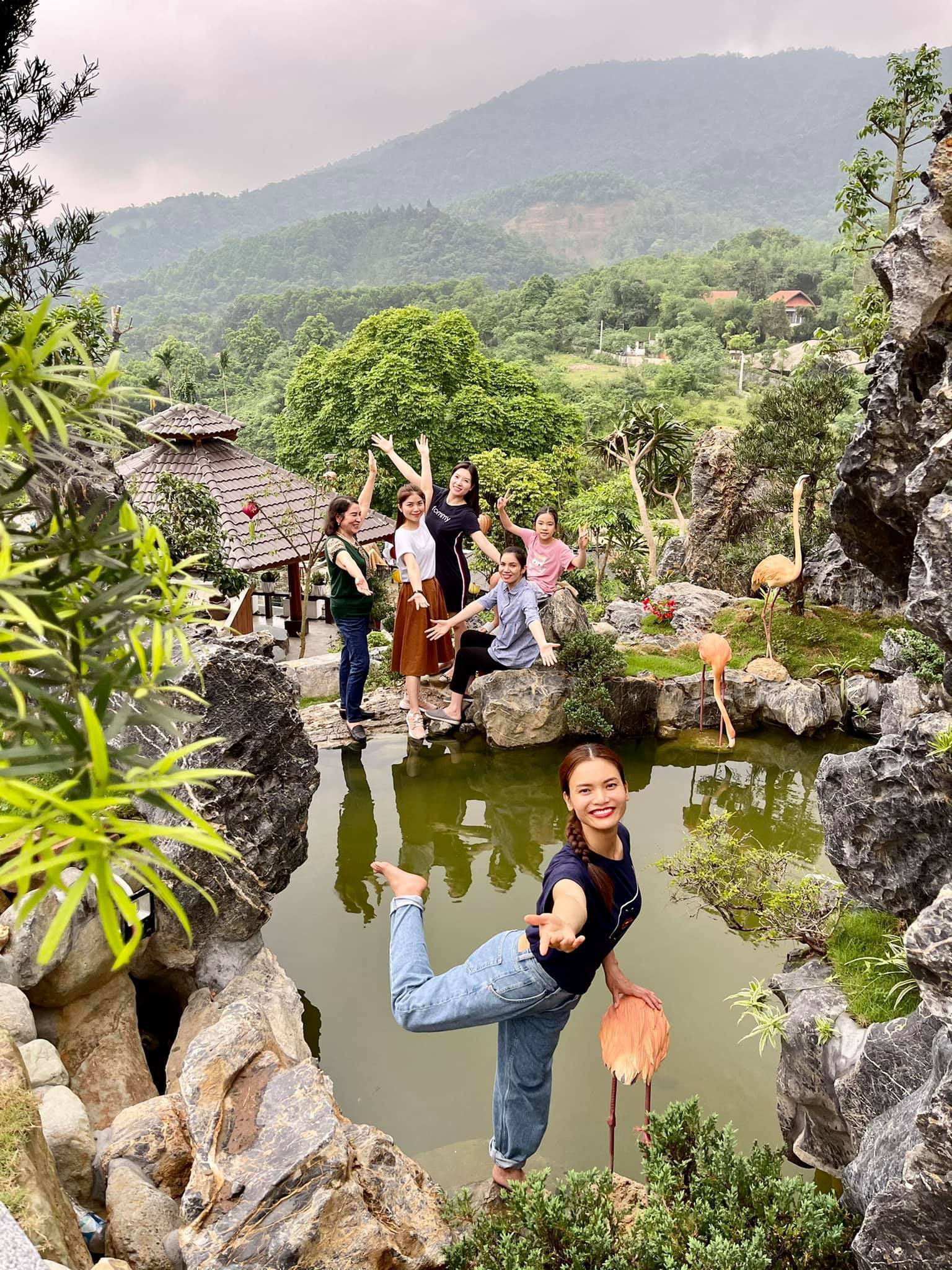 Nữ NSND trẻ nhất Việt Nam sở hữu biệt phủ 8.000 m2, ngo&agrave;i 40 tuổi hưởng thụ cuộc sống ai cũng ngưỡng mộ- Ảnh 5.