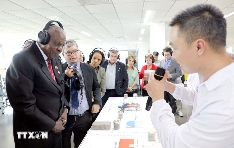 Indonesia cạn nhiên liệu diện rộng, người dân xếp hàng 30 phút chỉ để mua xăng: Chuyện gì đang xảy ra?- Ảnh 5.