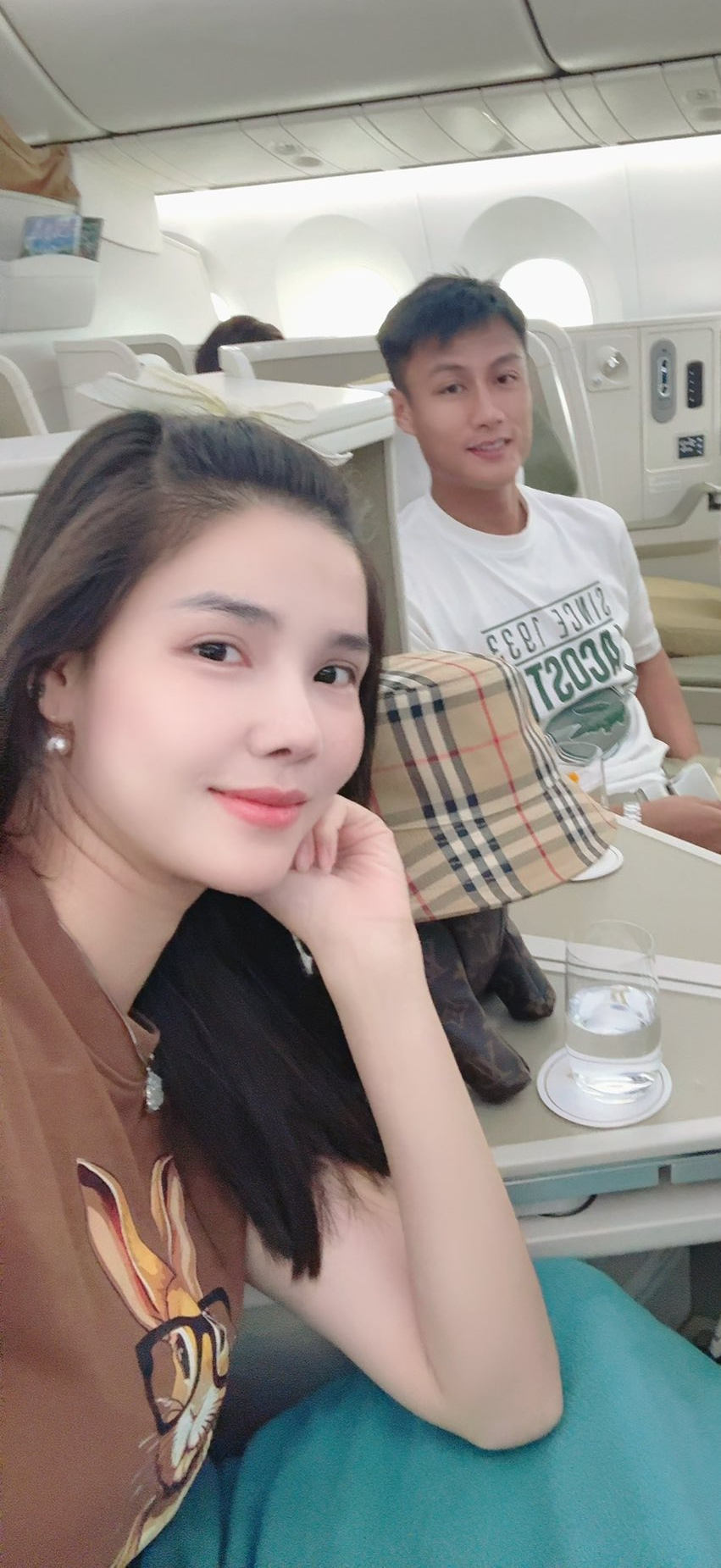 Vợ chồng Mạc Hồng Quân - Kỳ Hân bỗng gọi tên Ly Kute, đáp trả bình luận xúc phạm- Ảnh 6.