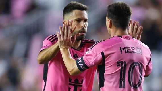 Jordi Alba tuyên bố giải nghệ, 'băng đảng' Barca tại Inter Miami sắp tan rã- Ảnh 2.