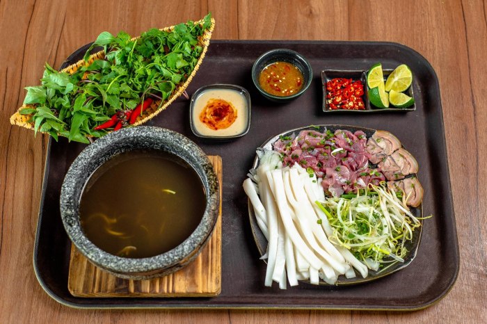 Phở Việt lên đài Hàn Quốc, không phải loại thường thấy, du khách nhận xét: "Không thử là quá phí!"- Ảnh 4.