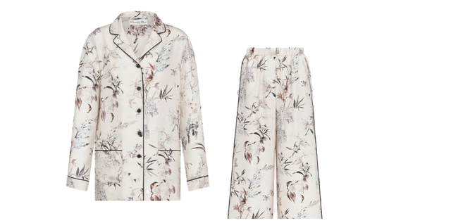 Bức ảnh g&acirc;y sốc của 1 Hoa hậu Việt Nam với nh&acirc;n vật bị 