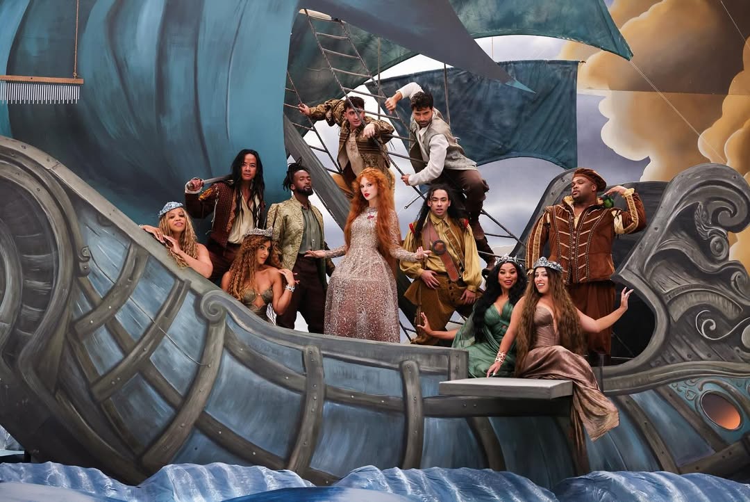 Đĩa mỳ Ý tố cáo bộ mặt giả dối của nữ ca sĩ bị ghét nhất hiện nay- Ảnh 3.