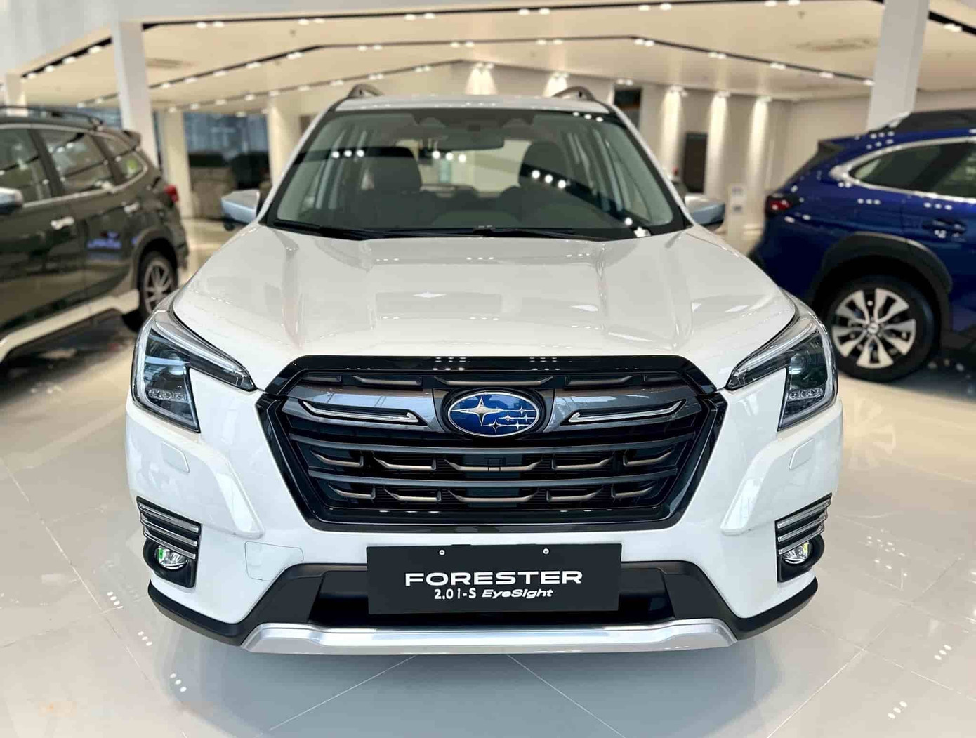 Cuộc đua giảm giá ô tô tiếp tục nóng sau tháng Ngâu- Ảnh 4.