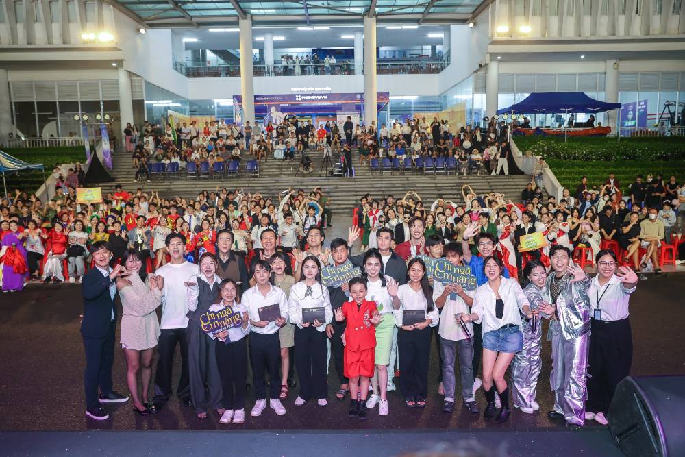 "Chị ngã em nâng" của Thuận Nguyễn, Lê Khánh đứng thứ 2 phòng vé, đoàn phim có hành động ấm lòng- Ảnh 3.