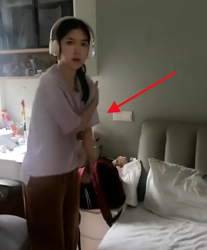 Đăng video con gái lên mạng, người mẹ nhận về loạt chỉ trích: 