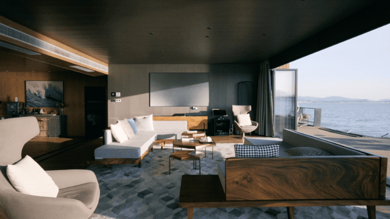 Người đ&agrave;n &ocirc;ng chi 15 tỷ đồng x&acirc;y &ldquo;ốc đảo giữa biển khơi&rdquo;, c&ugrave;ng gia đ&igrave;nh tận hưởng cuộc sống tr&ecirc;n biển: C&oacute; những việc nếu kh&ocirc;ng l&agrave;m sau n&agrave;y sẽ kh&ocirc;ng c&ograve;n cơ hội nữa!- Ảnh 2.