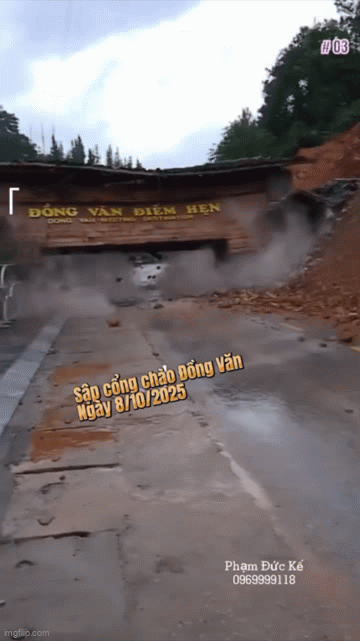 Mưa lớn gây sạt lở, sập công trình cổng chào xã Đồng Văn: Khoảnh khắc đau lòng- Ảnh 1.