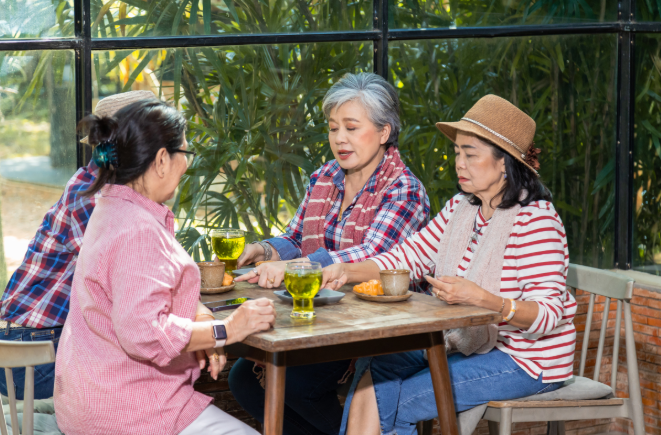 Cụ b&agrave; 60 tuổi, lương hưu 15 triệu đồng l&ecirc;n kế hoạch dưỡng gi&agrave; kh&ocirc;ng phiền đến ai: Tự lo, tự vui, tự an nhi&ecirc;n- Ảnh 2.