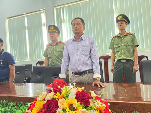 Bắt tạm giam, khám xét trưởng ban điều hành một tổ chức phản động- Ảnh 1. Bắt tạm giam, khám xét trưởng ban điều hành một tổ chức phản động- Ảnh 1.