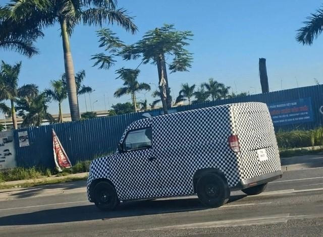 Xe mới của VinFast chạy thử trên đường phố- Ảnh 1.