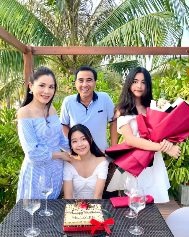 Quyền Linh lấy vợ doanh nhân giàu có nhưng không ngủ chung giường, cứ tối lại xuống đất nằm?- Ảnh 6.