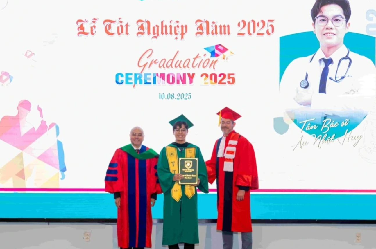 Toàn cảnh vụ nam sinh 24 tuổi trúng tuyển tiến sĩ Y khoa Phạm Ngọc Thạch: Tìm ra nghi vấn mới, trường chưa lên tiếng!- Ảnh 3.