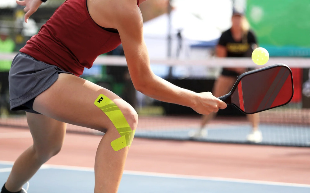 Người phụ nữ ở Hà Nội suýt tàn phế vì đánh pickleball quá chăm- Ảnh 1. Người phụ nữ ở Hà Nội suýt tàn phế vì đánh pickleball quá chăm- Ảnh 1.