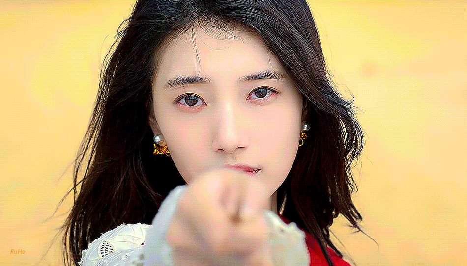 Mỹ nhân đẹp tới từng chân tơ kẽ tóc, diễn xuất đơ cứng vẫn được tha thứ bởi xem phim vì nhan sắc thì có gì sai?- Ảnh 3.