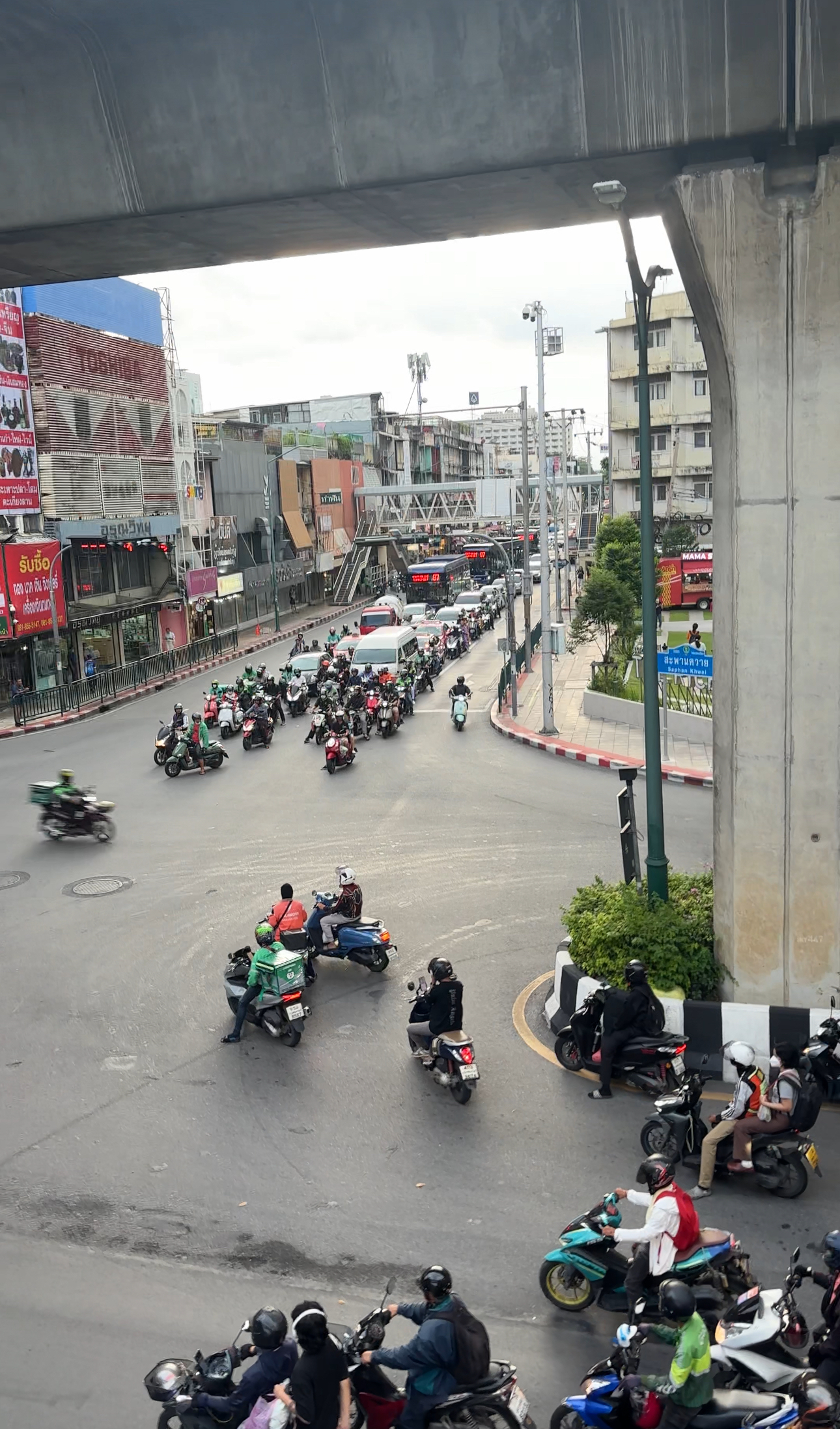 Th&aacute;i Lan sẽ thu ph&iacute; hơn 200.000 đồng mỗi du kh&aacute;ch khi nhập cảnh- Ảnh 3.