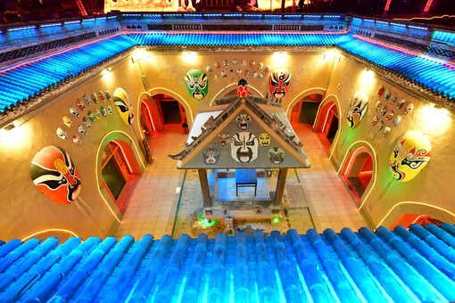 B&ecirc;n trong 10.000 ng&ocirc;i nh&agrave; nằm s&acirc;u dưới 7m đất: Đẳng cấp Trung Quốc, đời người phải thấy qua một lần- Ảnh 12.