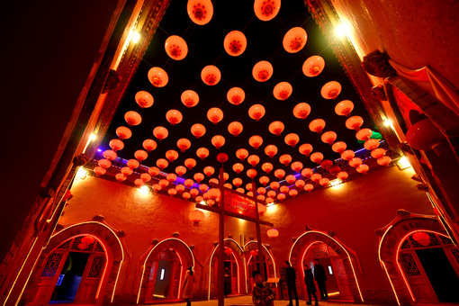 B&ecirc;n trong 10.000 ng&ocirc;i nh&agrave; nằm s&acirc;u dưới 7m đất: Đẳng cấp Trung Quốc, đời người phải thấy qua một lần- Ảnh 13.