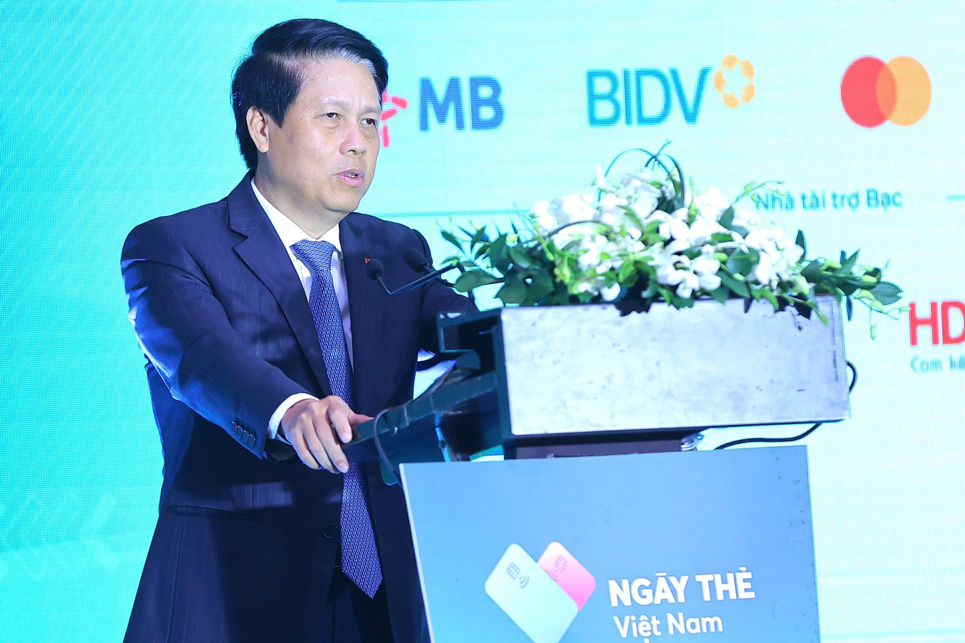 Phó Thống đốc NHNN Phạm Tiến Dũng: Không thể để “mua vé tàu hết 15.000 đồng mà chi phí xử lý giao dịch mất tới 1.000 đồng